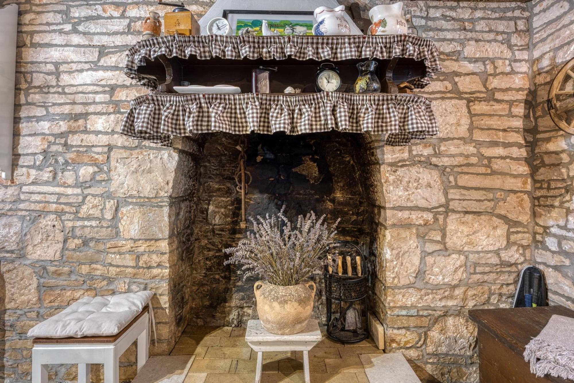 Barban Villa Capadinka - Happy Rentals מראה חיצוני תמונה