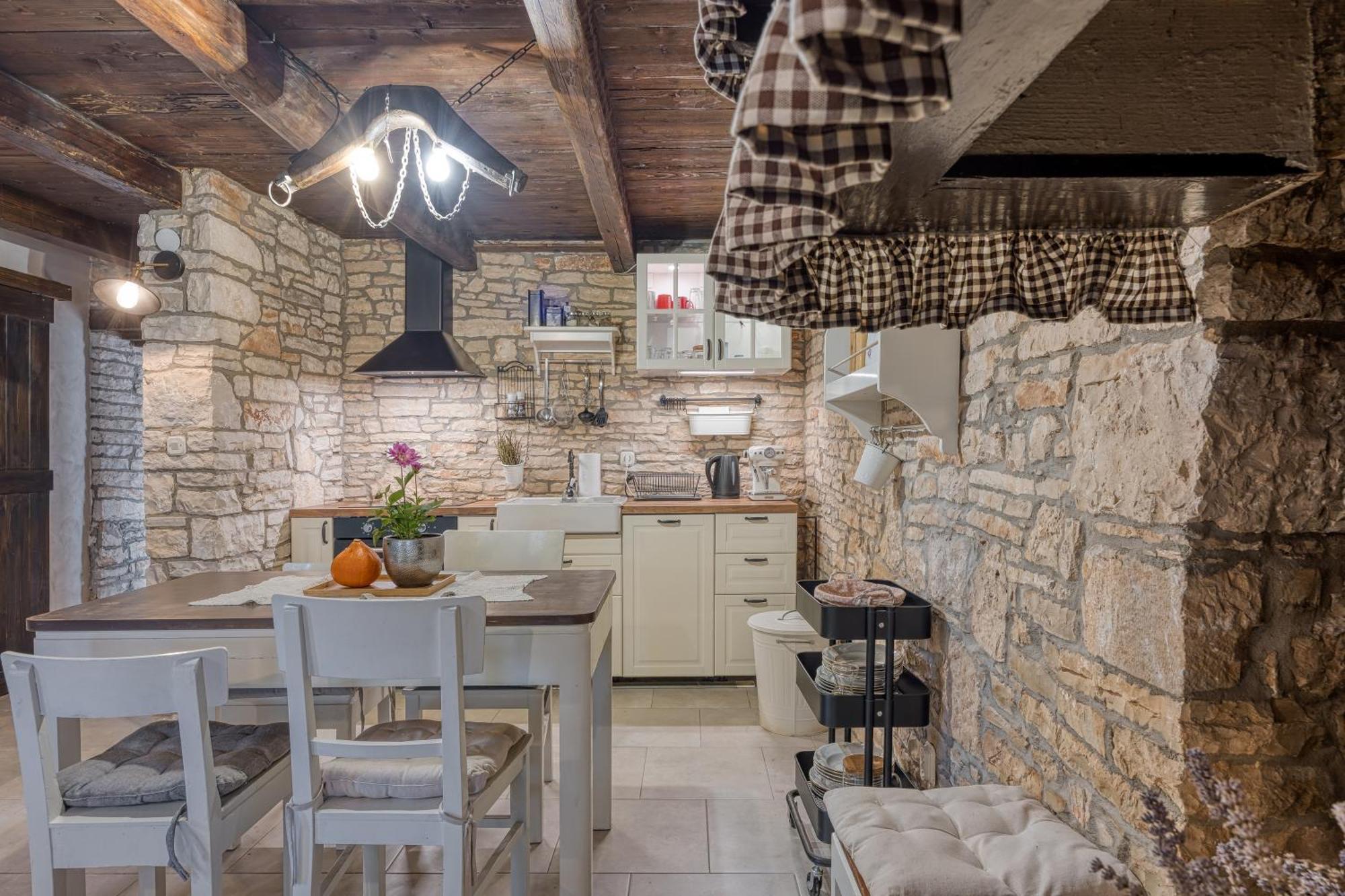 Barban Villa Capadinka - Happy Rentals מראה חיצוני תמונה